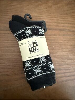 Max Studio Black & White Fair Isle Crew Socks - 2 Pack
